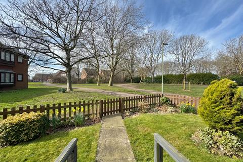 2 bedroom bungalow for sale, Course Park Crescent, Titchfield Common