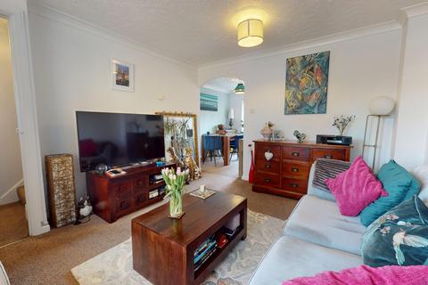 3 bedroom end of terrace house for sale, Corner Field, Park Farm, Ashford