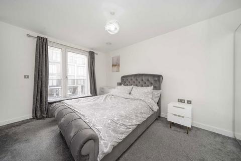 1 bedroom flat to rent, Finchley Road, London NW11