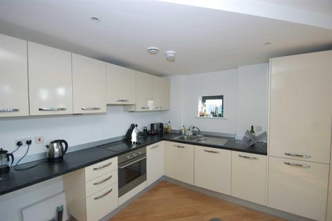 2 bedroom apartment to rent, Skyline, St Peters Street, Leeds