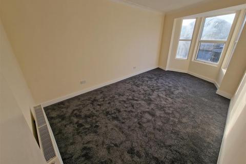 3 bedroom house to rent, Charminster Road, Bournemouth