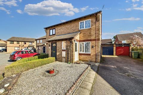 2 bedroom semi-detached house for sale, Thyme Close, Thetford, IP24