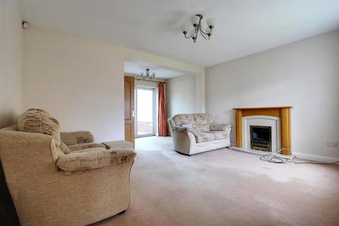 4 bedroom detached house for sale, Derwent Close, Alsager