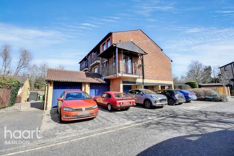 2 bedroom apartment for sale, The Gallops, Langdon Hills