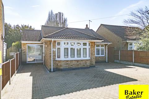 2 bedroom detached bungalow for sale, Lambourne Road, Chigwell IG7