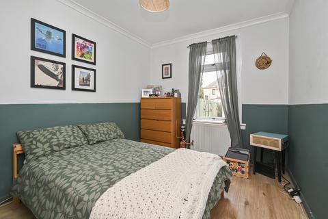 85 Birkenside, Gorebridge, EH23 4JE