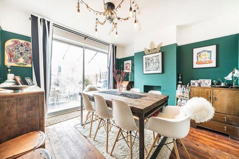 94 Ashridge Way, Morden, SM4 4ED
