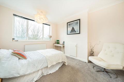 94 Ashridge Way, Morden, SM4 4ED