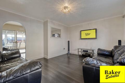 3 bedroom end of terrace house for sale, Manford Way, Chigwell IG7