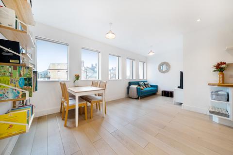 2 bedroom apartment for sale, Osborn Terrace, London