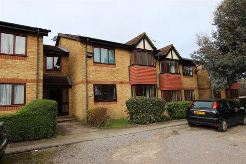 1 bedroom apartment to rent, College Road, Abbots Langley, Hertfordshire, WD5 0NR