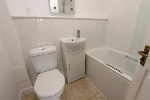 1 bedroom apartment to rent, College Road, Abbots Langley, Hertfordshire, WD5 0NR