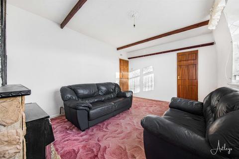 2 bedroom apartment for sale, Kingdon Owen Road, Neath