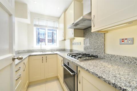 2 bedroom apartment for sale, Haverstock Hill, London, NW3