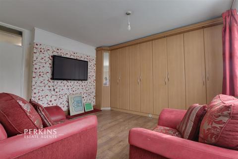 1 bedroom flat to rent, Southall, UB2