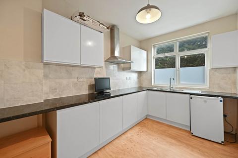 4 bedroom semi-detached house for sale, The Approach, London, W3 7PS