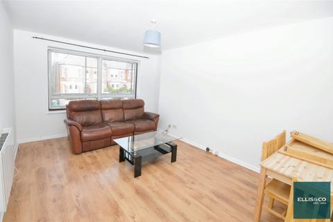 2 bedroom apartment to rent, Windsor Road, Finchley, N3