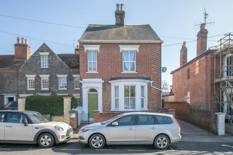 4 bedroom end of terrace house for sale, High Street, Wivenhoe, Colchester, CO7