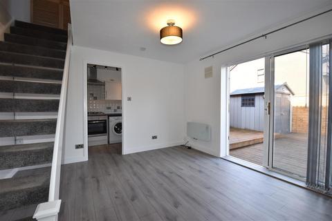 1 bedroom end of terrace house to rent, Withey Meadows, Hookwood