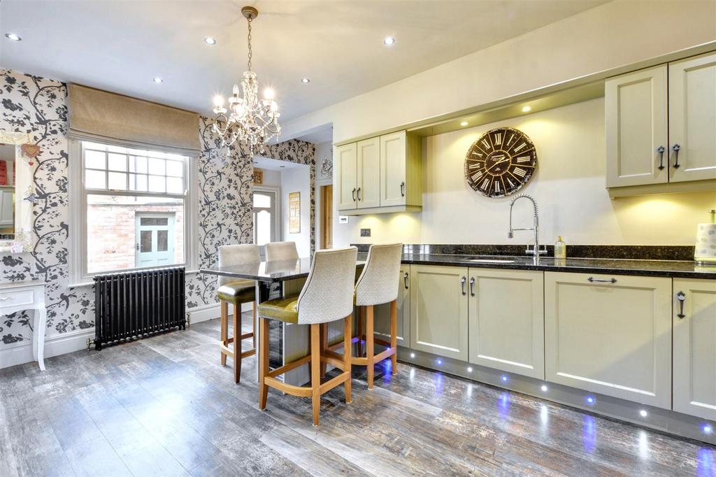 Breakfast Kitchen