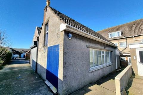 Property to rent, Newport Road, Rumney, Cardiff. CF3 4LH