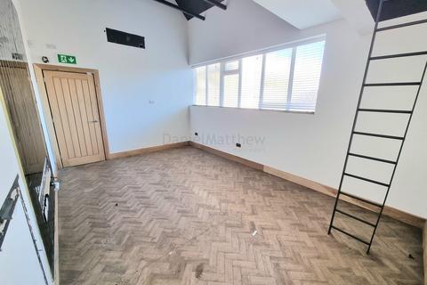 Property to rent, Newport Road, Rumney, Cardiff. CF3 4LH