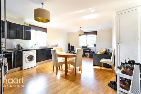 2 bedroom flat for sale, Wallwood Road, London