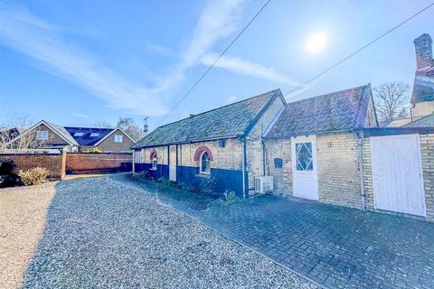 1 bedroom semi-detached bungalow to rent, The Chantry, Fulbourn