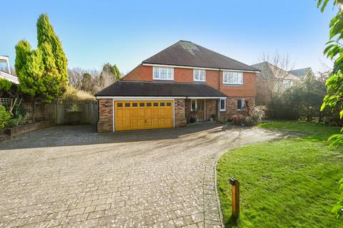 4 bedroom detached house for sale, Clavering Walk, Cooden, Bexhill-on-Sea, TN39