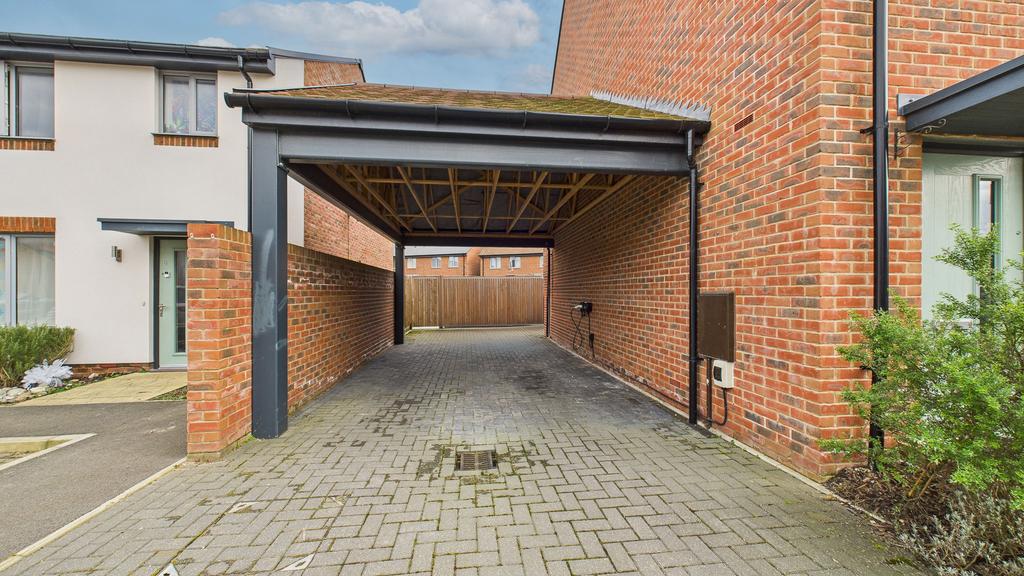 Estate agents in aylesbury-26
