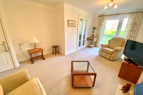 1 bedroom apartment for sale, Faregrove Court Grove Road, Fareham PO16