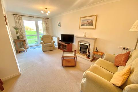 1 bedroom apartment for sale, Faregrove Court Grove Road, Fareham PO16