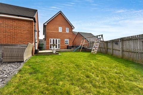 3 bedroom detached house for sale, Perry Way, Morley, Leeds, West Yorkshire