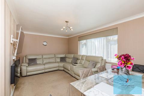 2 bedroom flat to rent, Meadway Court, Southwick, Brighton, BN42