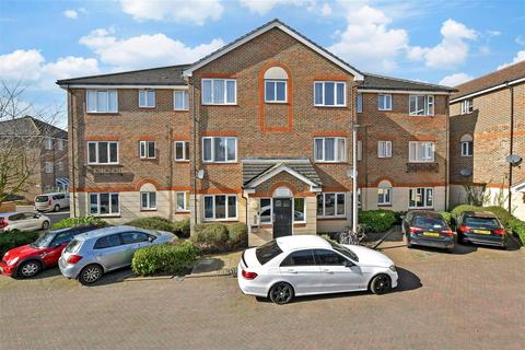 2 bedroom flat for sale, Quarles Park Road, Chadwell Heath, Essex