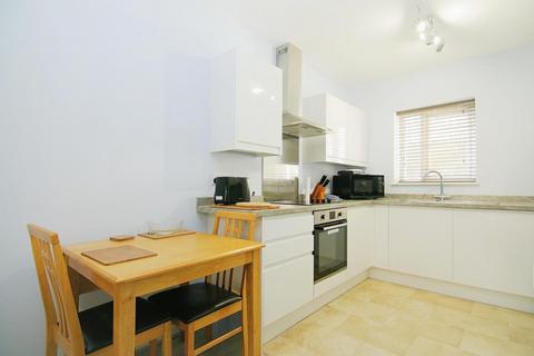 2 bedroom flat for sale, North View Court, Stanningley, Pudsey