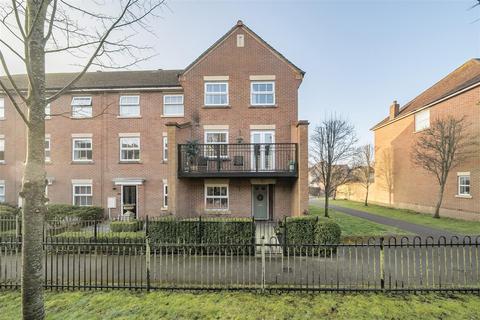 4 bedroom terraced house for sale, Eyles Road, Devizes