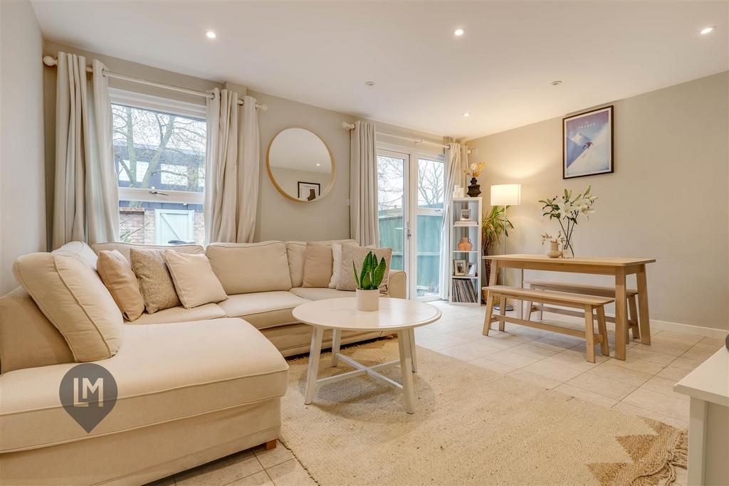 Living/Dining Room