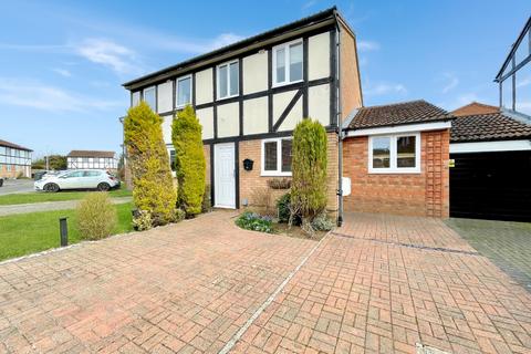 22 Beanley Close, Luton, LU2 9UL