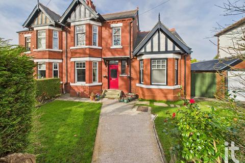 4 bedroom semi-detached house for sale, Carr Brow, High Lane, Stockport, SK6