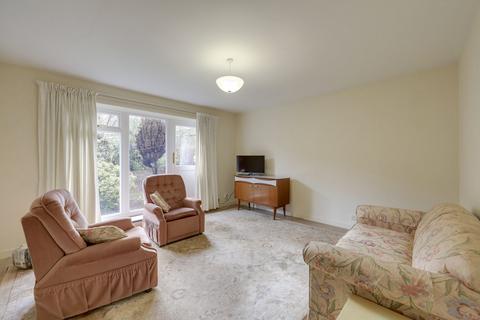 3 bedroom ground floor flat for sale, Wood Vale, Forest Hill, London, SE23