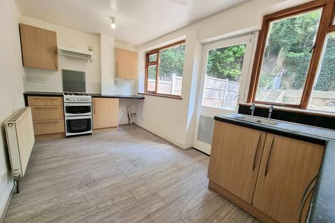 1 bedroom in a house share to rent, Rookwood Close, Grays, Essex, RM17