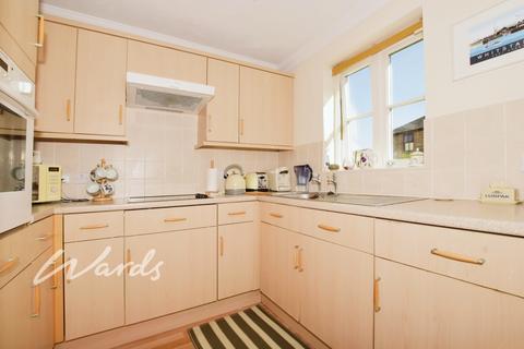 1 bedroom ground floor flat to rent, East Street Faversham ME13