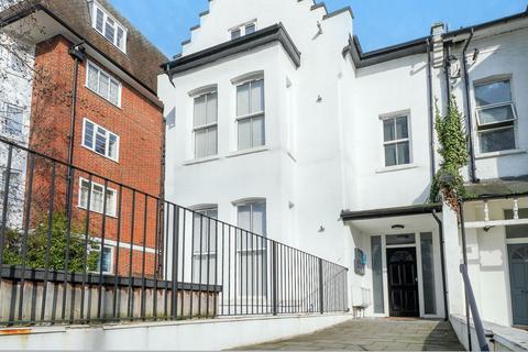 2 bedroom apartment for sale, Shoot Up Hill, West Hampstead / Kilburn NW2