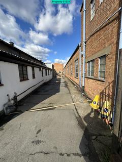 Industrial unit to rent, Island Farm Road, West Molesey, KT8 2LN