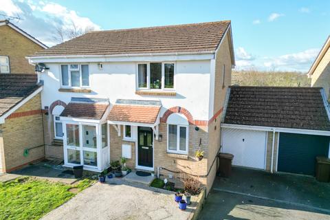 2 bedroom semi-detached house for sale, Leigh Road, Wainscott, Rochester, Kent, ME3