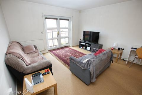 1 bedroom apartment to rent, Central 3, Wharf Road, Sale M33