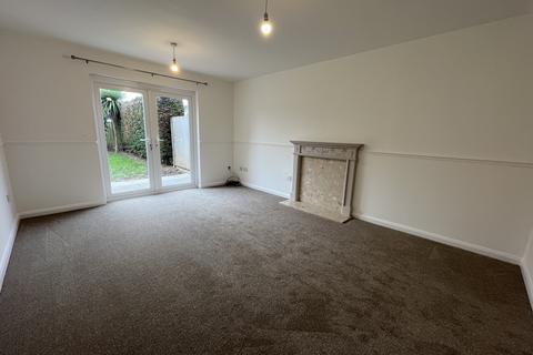 2 bedroom semi-detached house to rent, Wing Drive, Fishtoft PE21