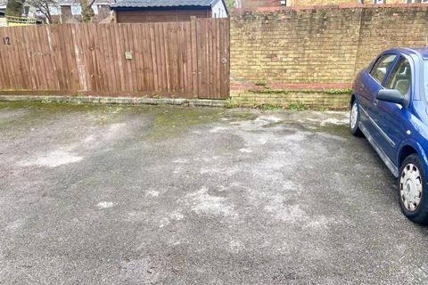 16 Runnymede, Fareham, PO15 6ED