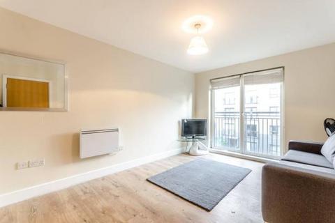 1 bedroom flat to rent, Capulet Square, London